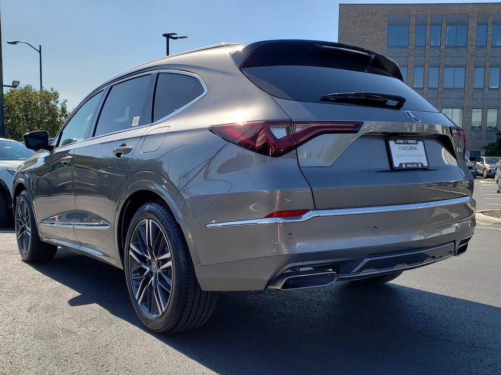 Certified 2026 Acura MDX w/ Advance Package AWD/4WD image 5