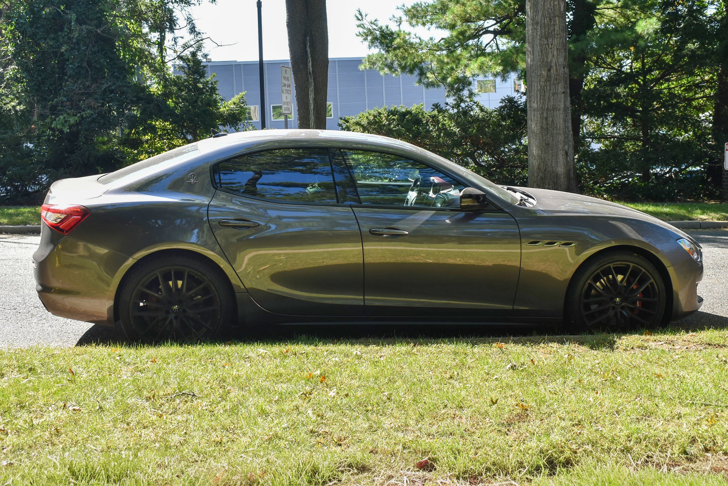 Used 2019 Maserati Ghibli S RWD image 10