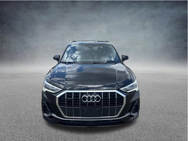 Used 2025 Audi Q3 2.0T Premium AWD/4WD image 2