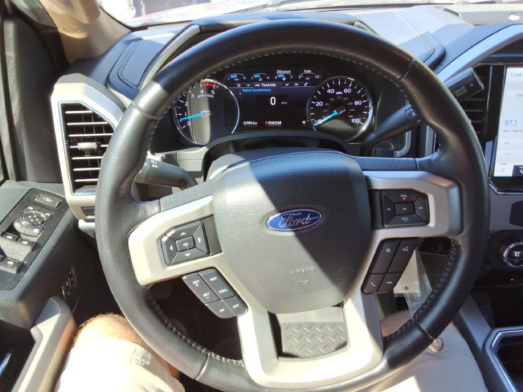 Used 2022 Ford F250 Lariat w/ Chrome Package AWD/4WD image 26