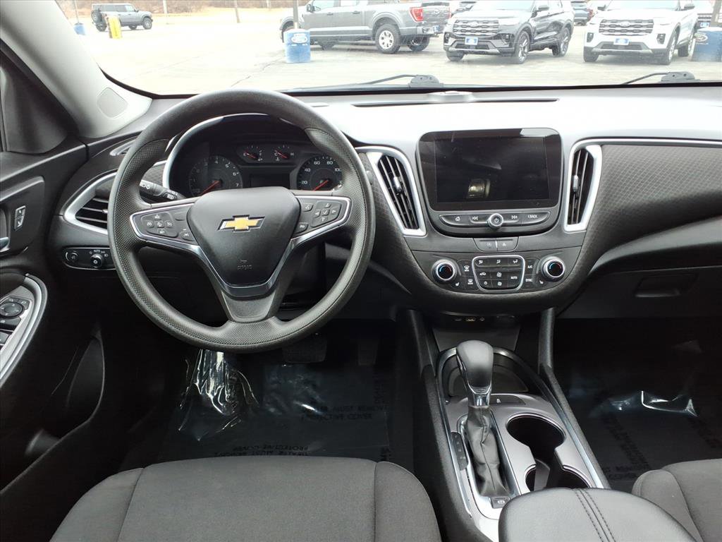 Used 2023 Chevrolet Malibu LT image 14