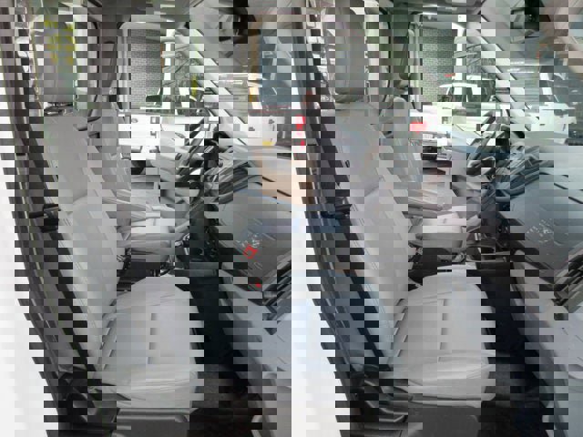 Used 2019 Ford Transit 250 138 RWD image 11