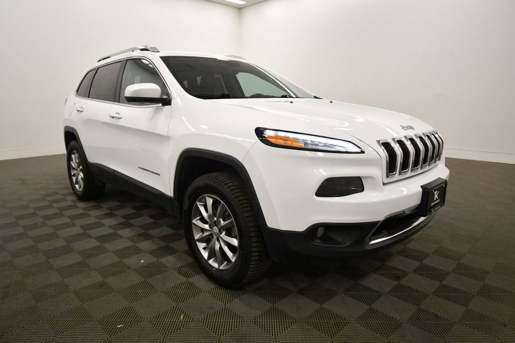 Used 2017 Jeep Cherokee Limited image 10