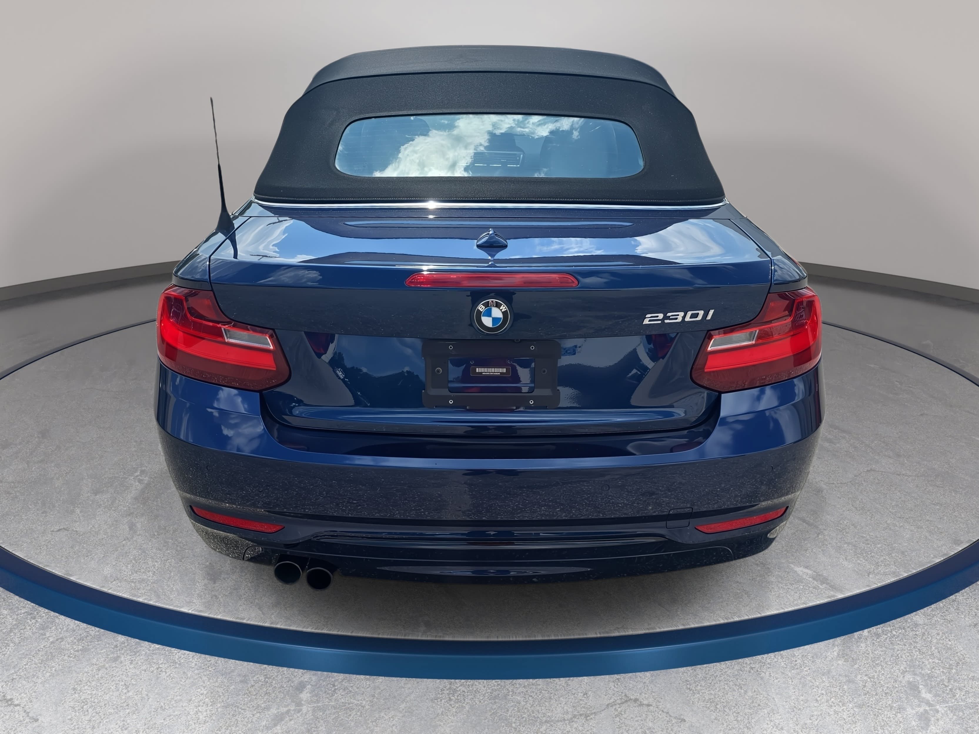Used 2017 BMW 230i Convertible RWD image 6