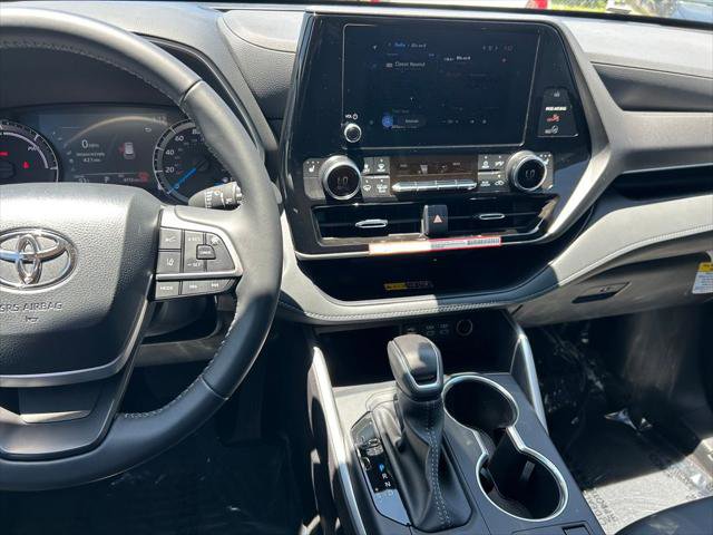 Certified 2026 Toyota Highlander XLE AWD/4WD image 21