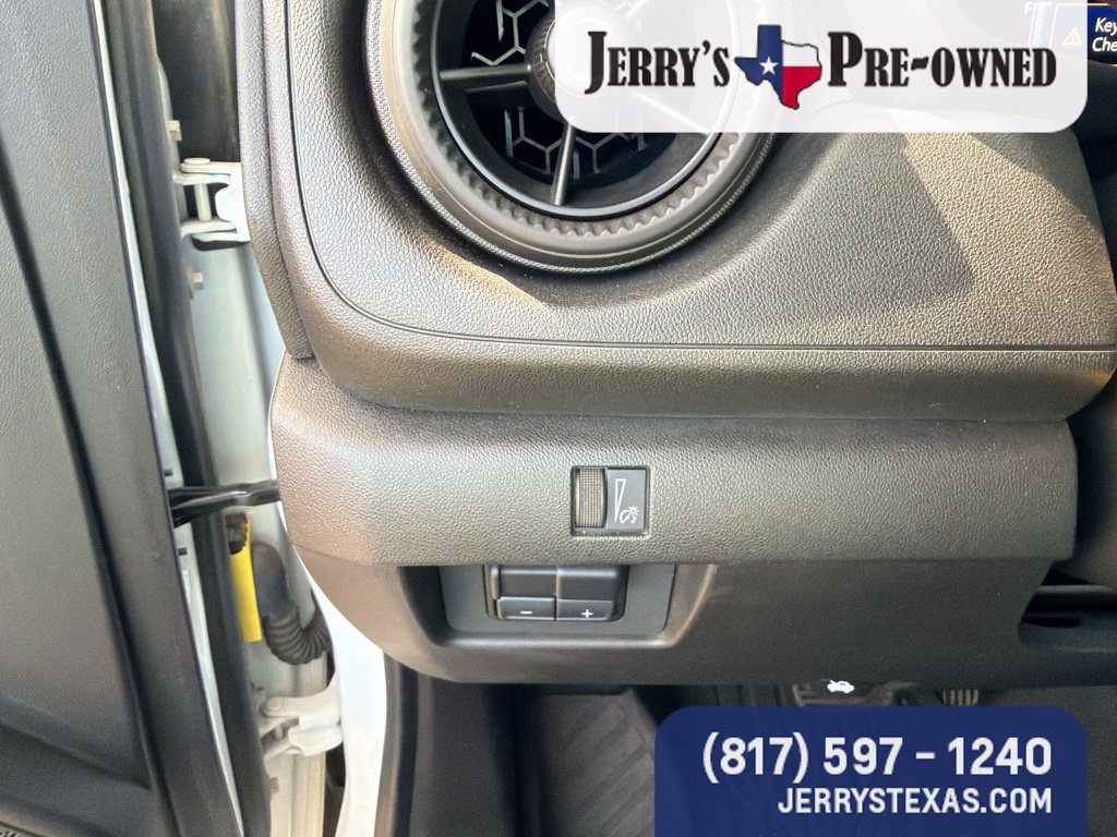 Used 2023 Chevrolet Colorado W/T w/ Advanced Trailering Package AWD/4WD image 13