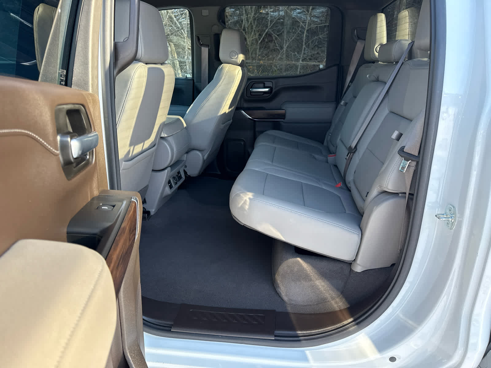 Used 2021 GMC Sierra 1500 SLT image 22