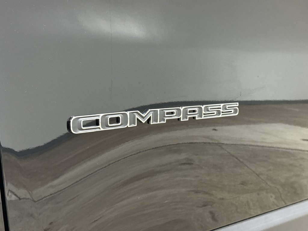 New 2026 Jeep Compass Limited AWD/4WD image 25