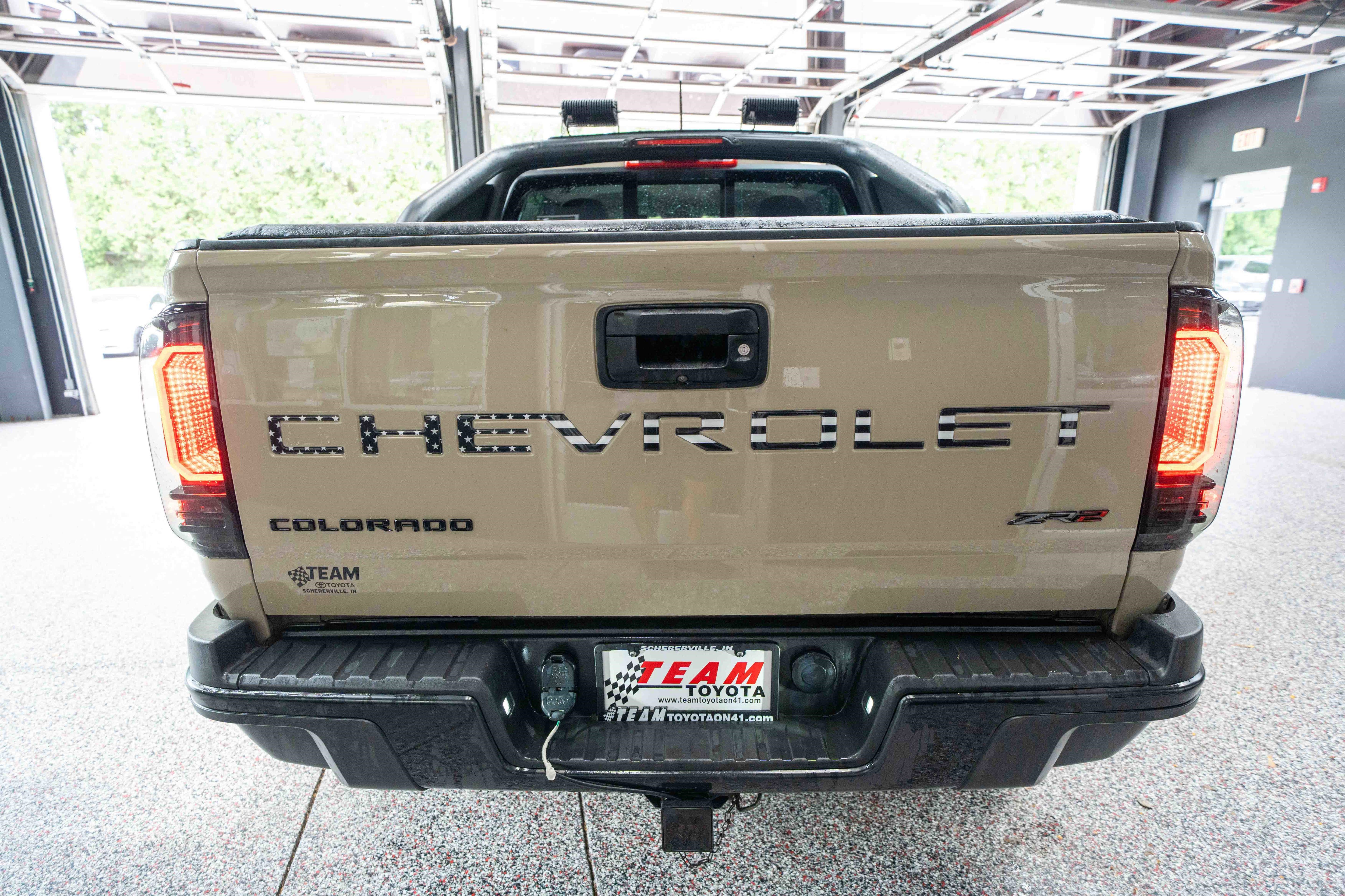 Used 2021 Chevrolet Colorado ZR2 w/ ZR2 Dusk Special Edition AWD/4WD image 3