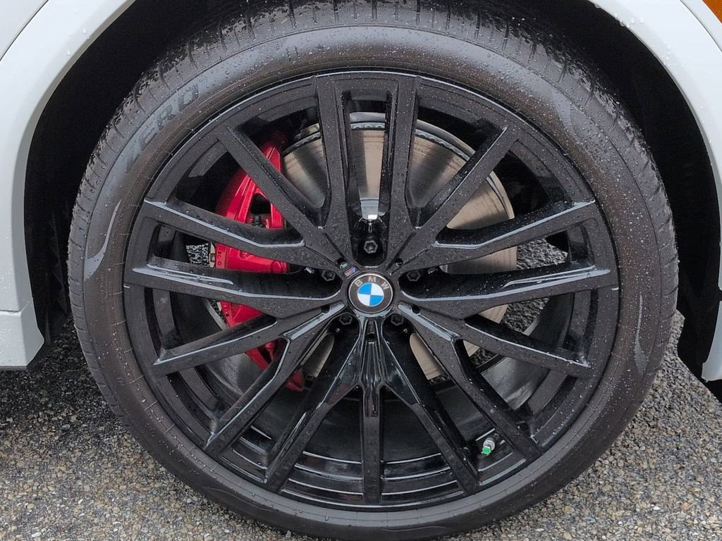 New 2027 BMW X6 xDrive40i w/ Executive Package AWD/4WD image 11