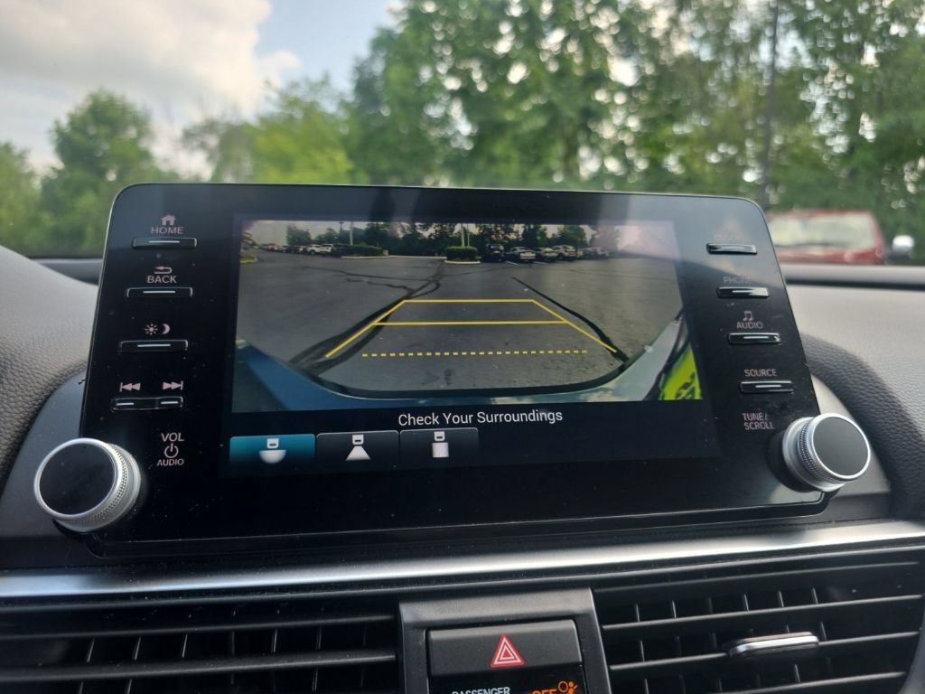 Used 2020 Honda Accord Sport image 19