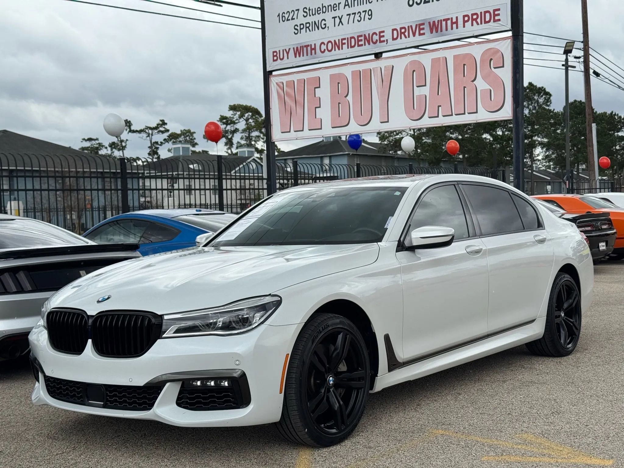 Used 2019 BMW 750i w/ Executive Package image 6