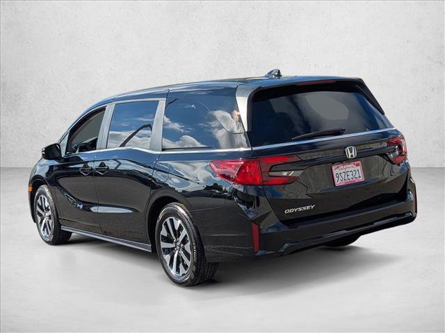 Certified 2025 Honda Odyssey EX-L image 8