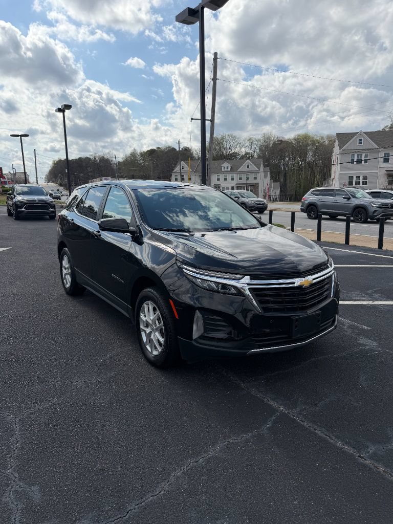 Used 2024 Chevrolet Equinox LT AWD/4WD image 3