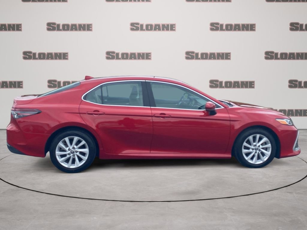 Used 2023 Toyota Camry LE FWD image 6