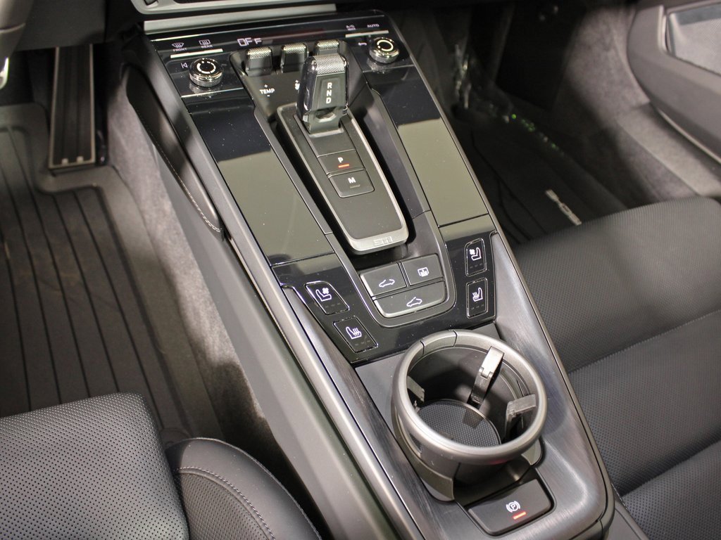 Used 2022 Porsche 911 Carrera 4 GTS image 29