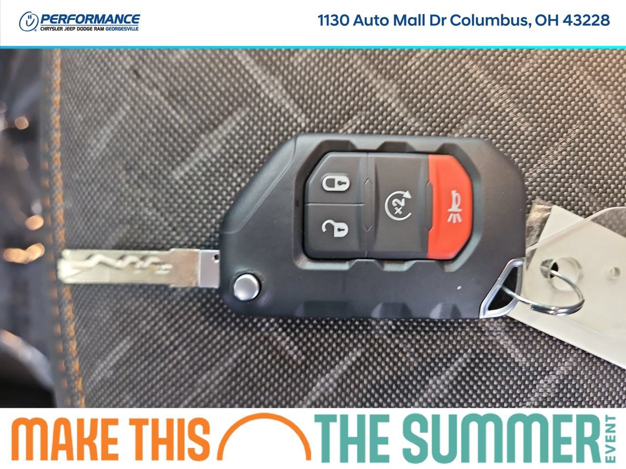New 2026 Jeep Gladiator Mojave w/ Steel Bumper Group AWD/4WD image 32