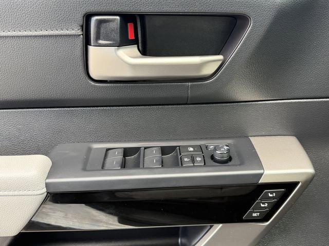 Used 2024 Toyota Tundra Limited image 26