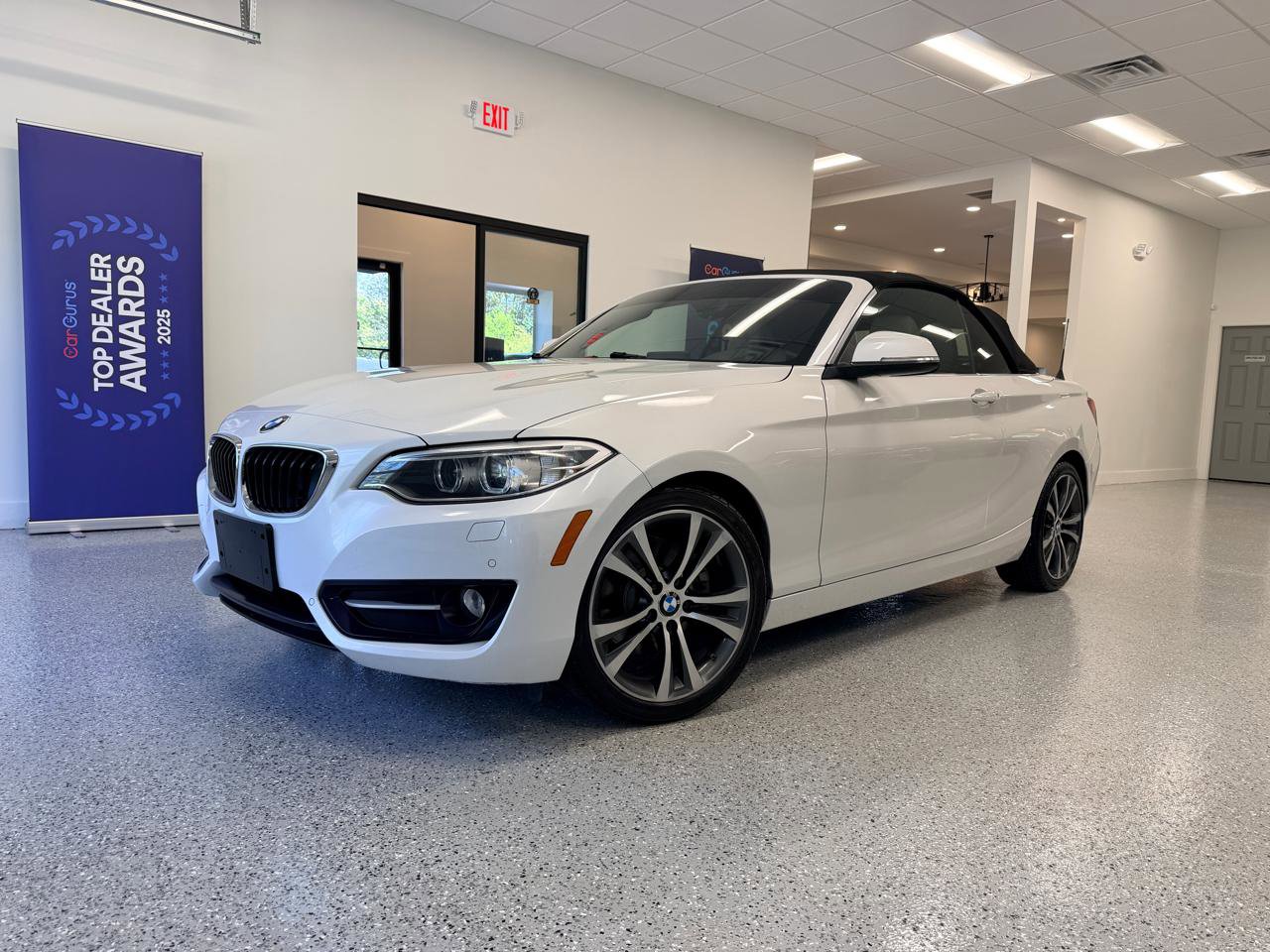 Used 2017 BMW 230i Convertible RWD image 2