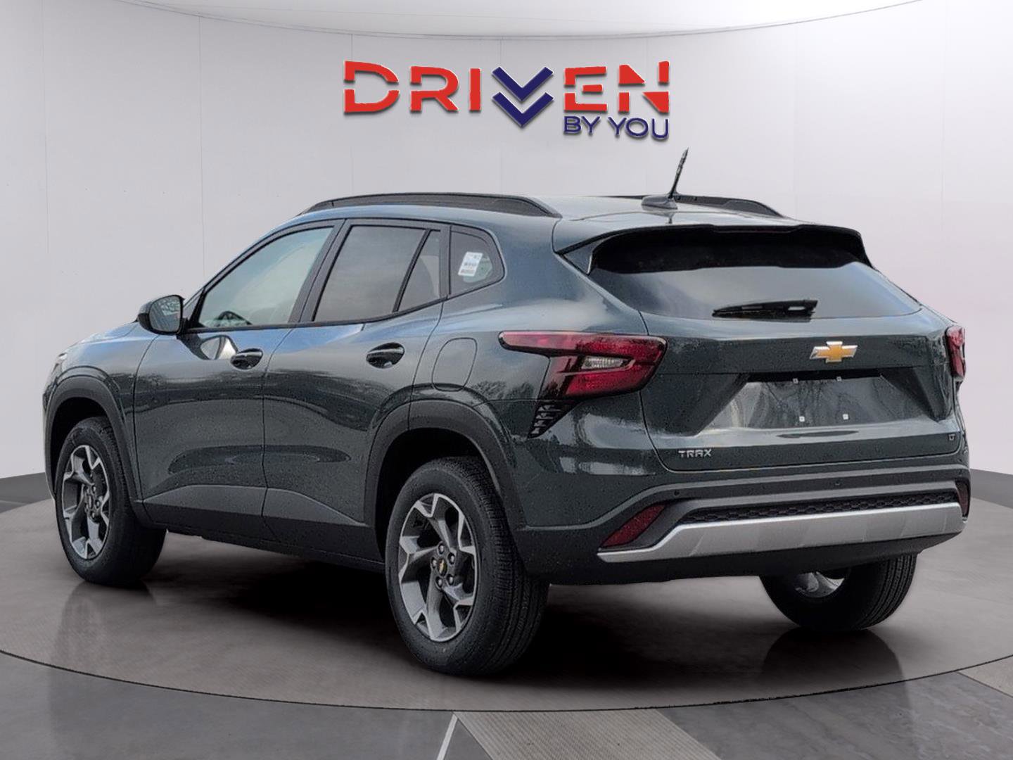 New 2026 Chevrolet Trax LT w/ Driver Confidence Package image 3