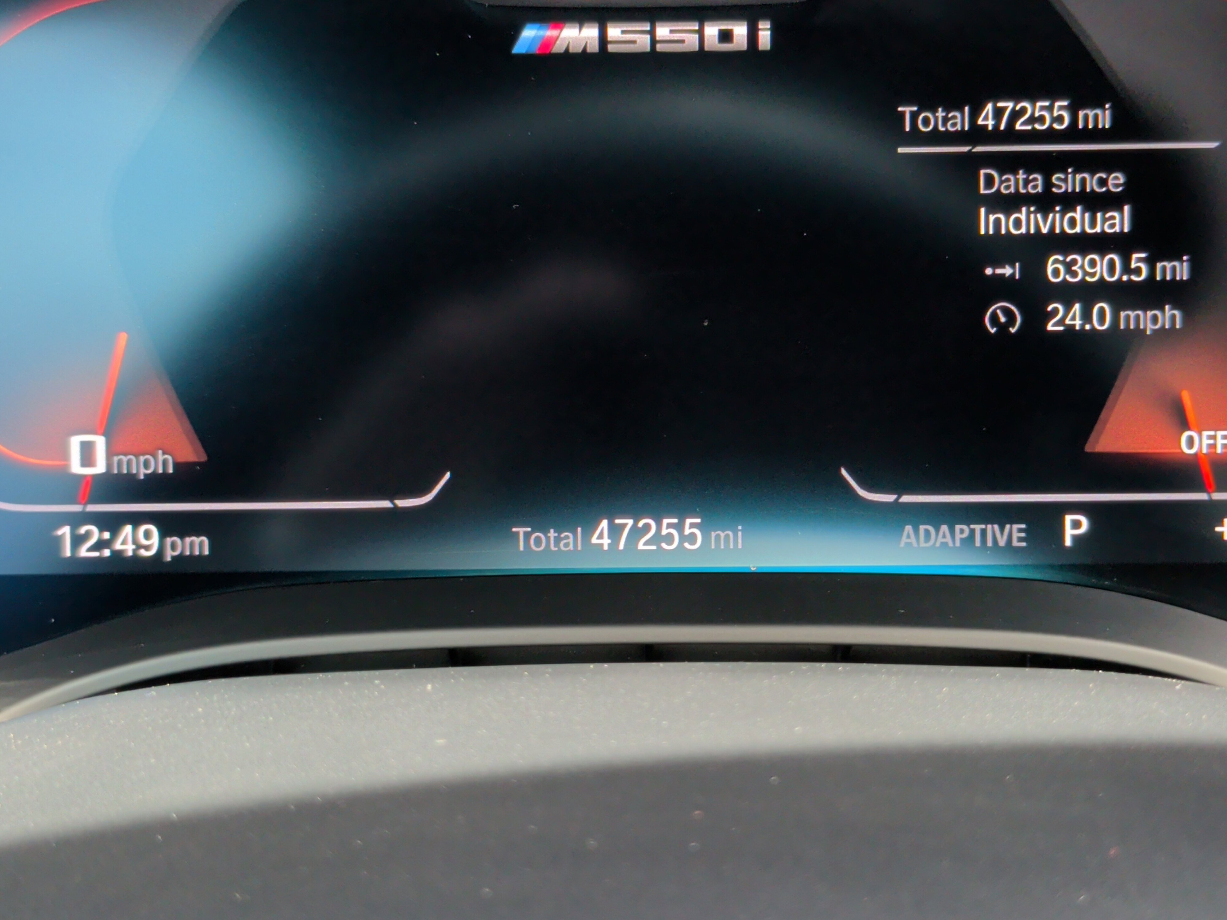 Used 2022 BMW M550i xDrive w/ Dynamic Handling Package image 15