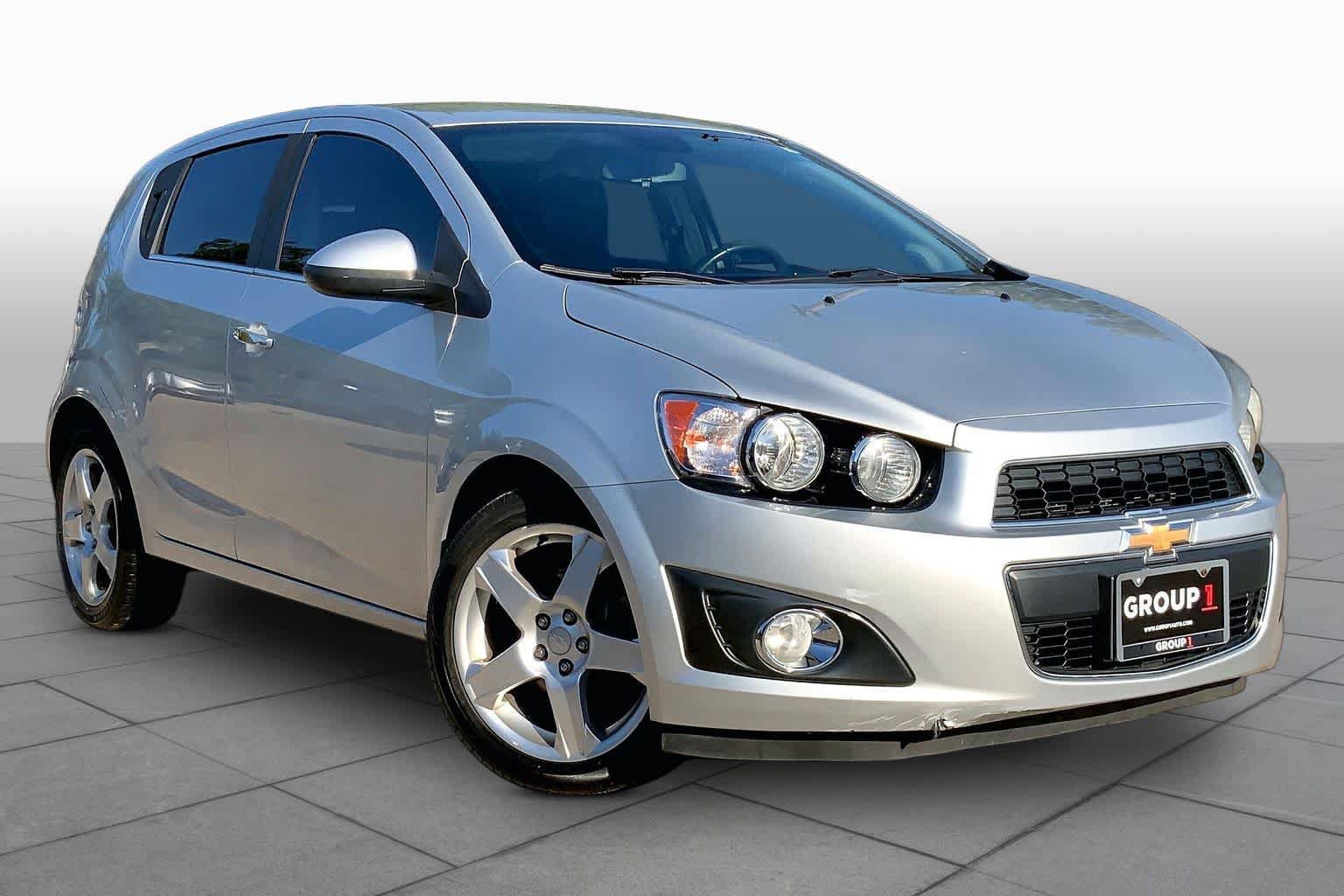 Used 2013 Chevrolet Sonic LTZ FWD image 3