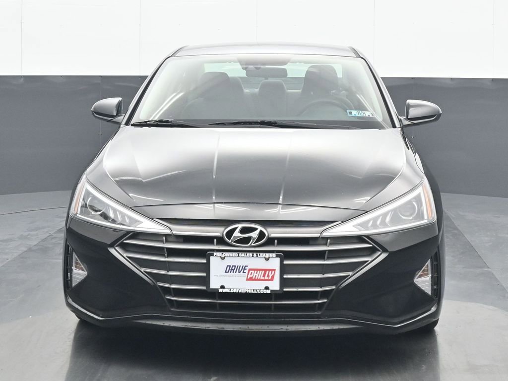 Used 2020 Hyundai Elantra SE w/ Cargo Package (C1)
