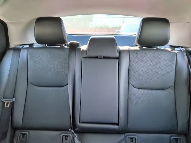 Used 2026 Toyota Prius Plug-In Hybrid FWD image 22