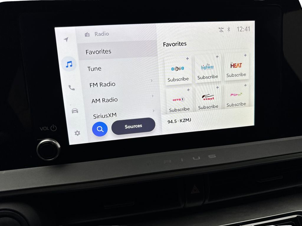 Used 2024 Toyota Prius LE image 63