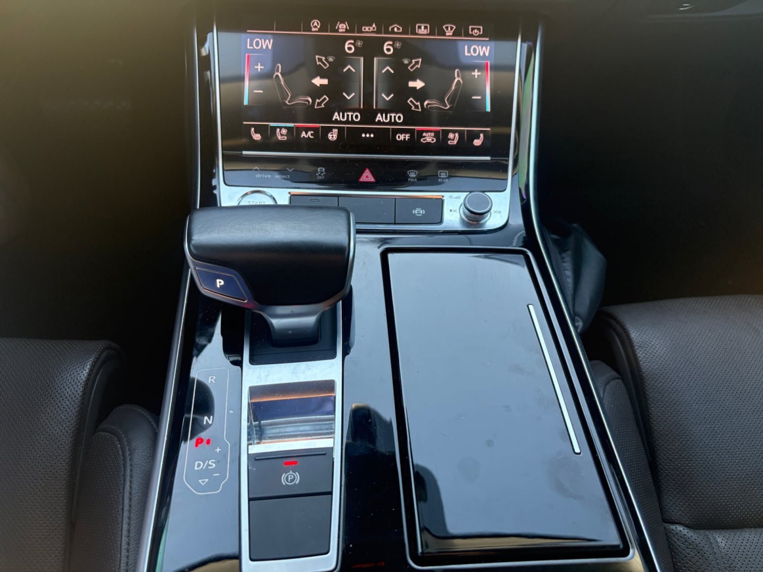 Used 2019 Audi A8 L 3.0T w/ Executive Package AWD/4WD image 15