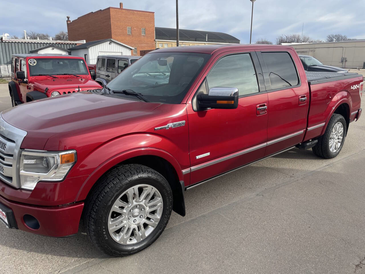 Used 2013 Ford F150 Platinum image 3