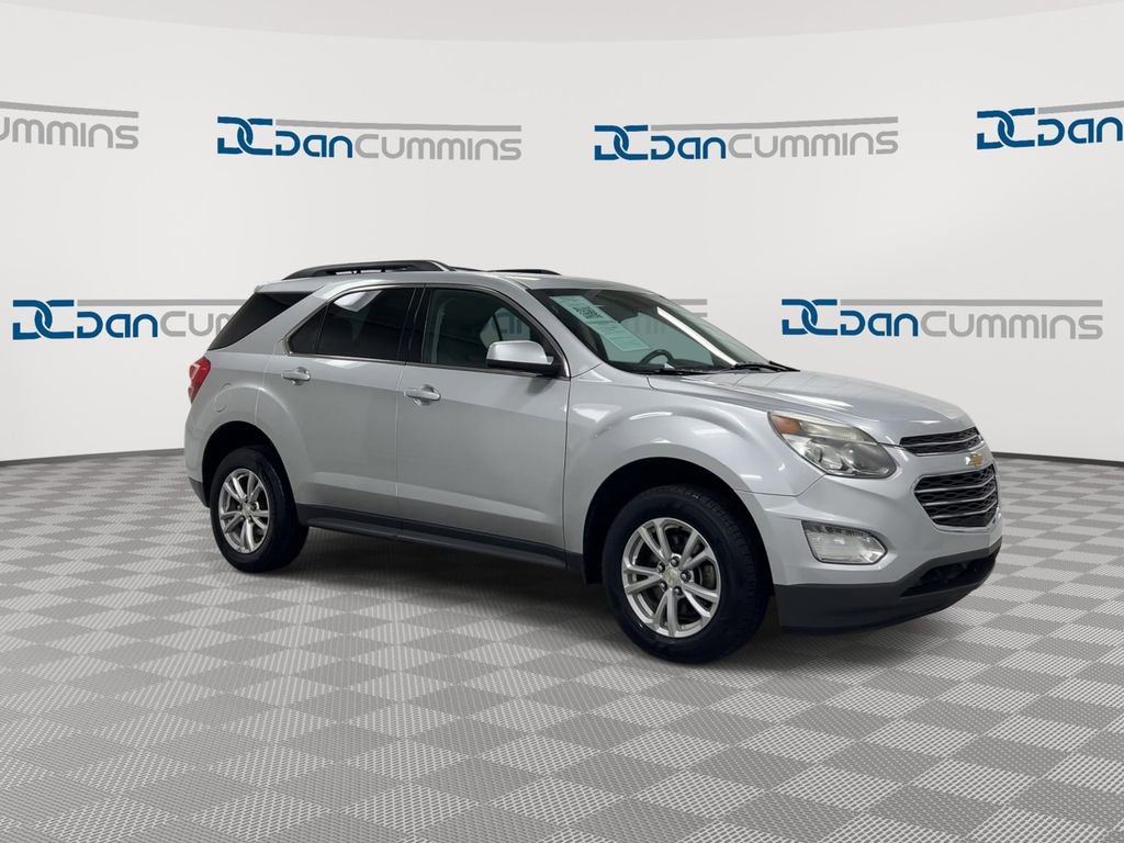 Used 2017 Chevrolet Equinox LT w/ Convenience Package image 2