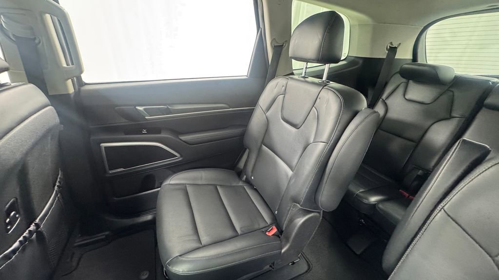 Used 2022 Kia Telluride S AWD/4WD image 14