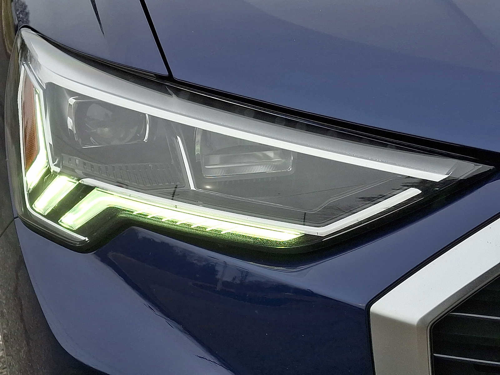 Used 2022 Audi Q3 2.0T Premium Plus image 8