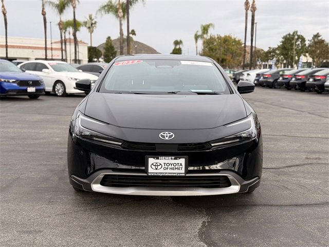 Used 2024 Toyota Prius Prime SE image 2