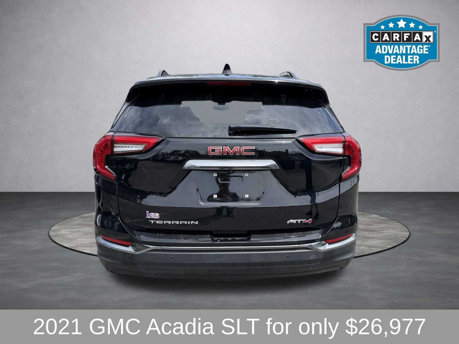 Used 2021 GMC Acadia SLT w/ Elevation Edition AWD/4WD image 4