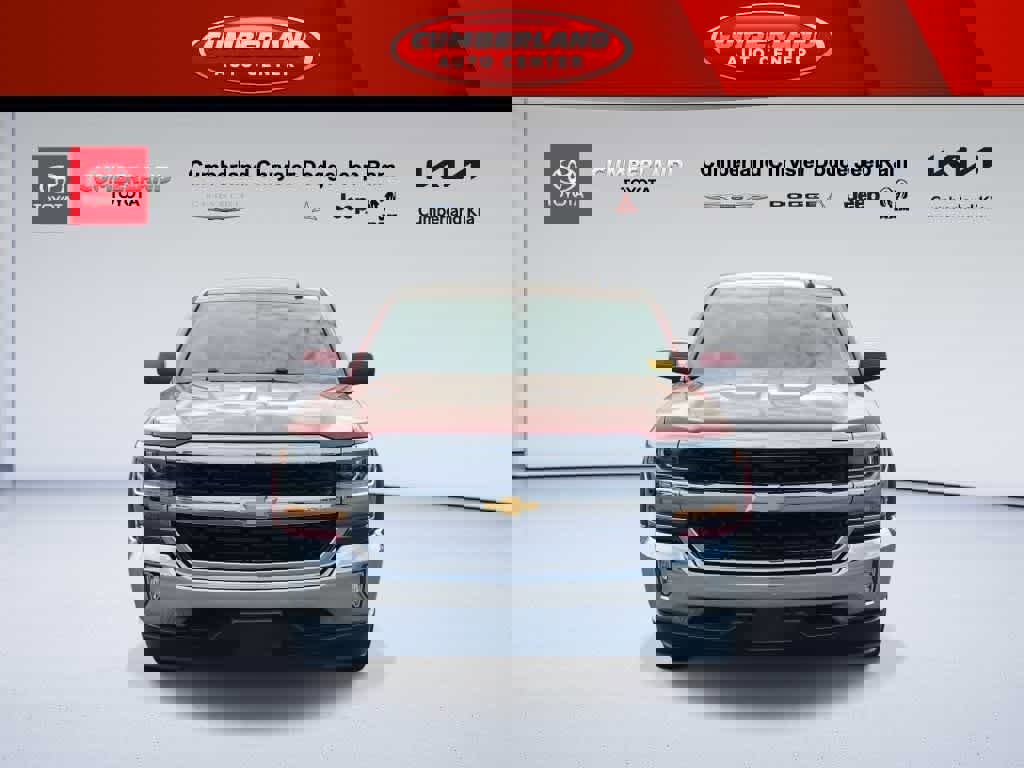 Used 2018 Chevrolet Silverado 1500 LT w/ LT Eassist Package image 3