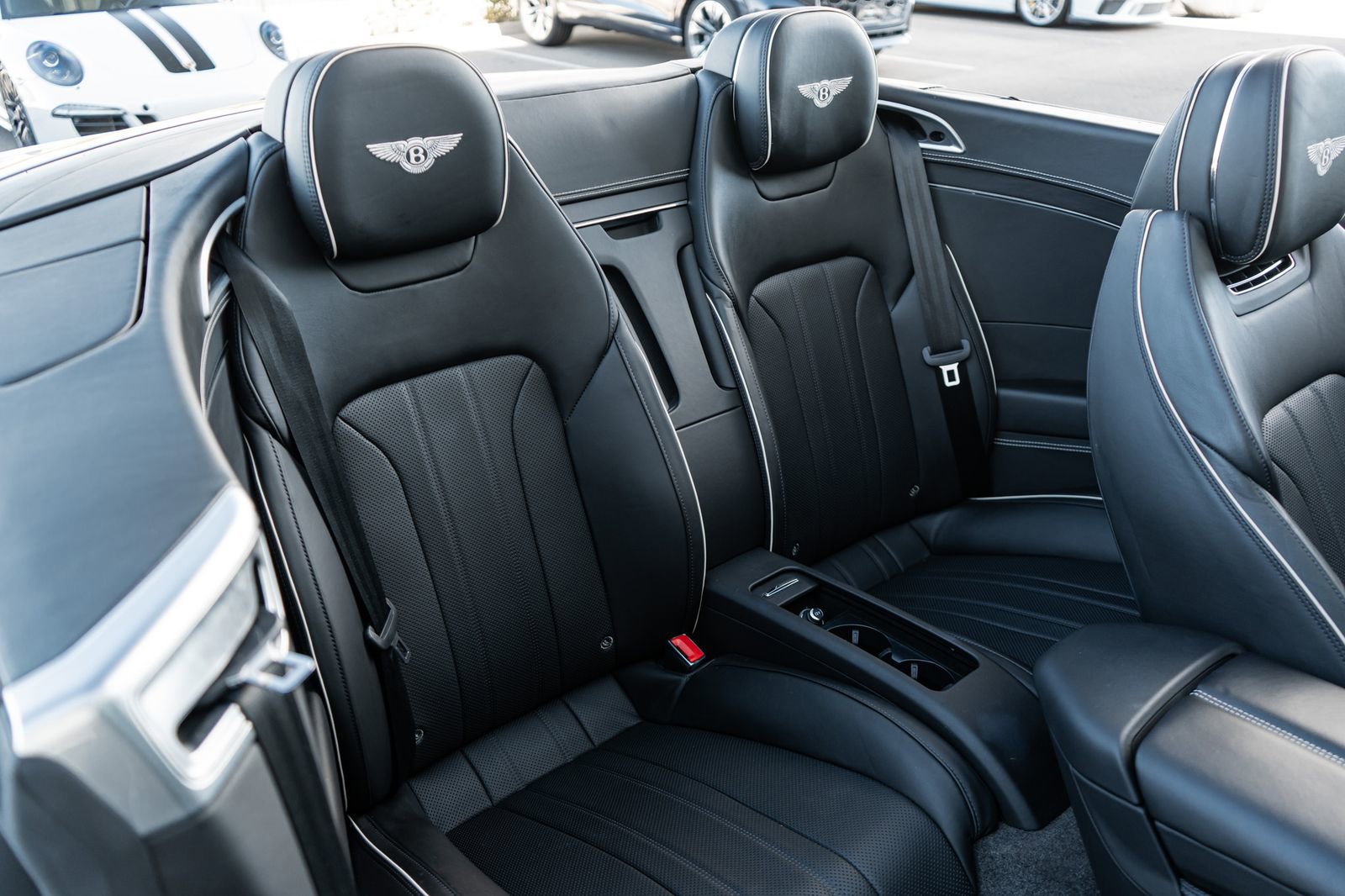 Used 2022 Bentley Continental GT image 39