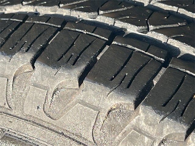 Used 2023 Jeep Grand Cherokee Laredo image 8