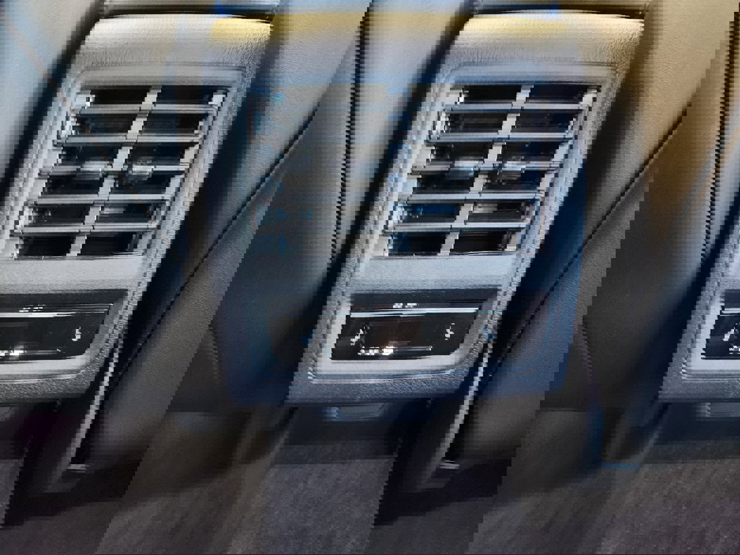 New 2026 Volkswagen Golf 2.0T image 11