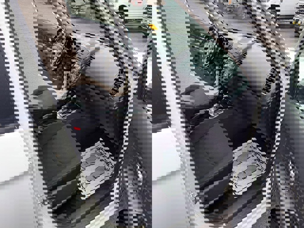 Used 2013 Kia Soul + w/ Audio Pkg image 22