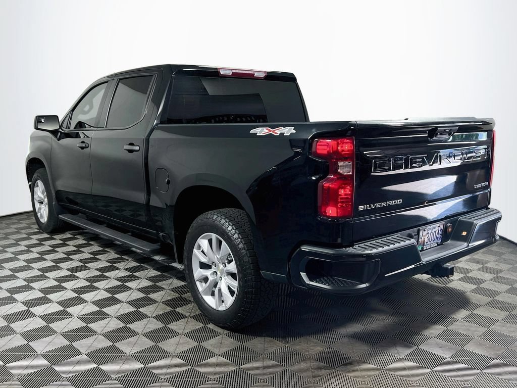 Used 2022 Chevrolet Silverado 1500 Custom AWD/4WD image 5