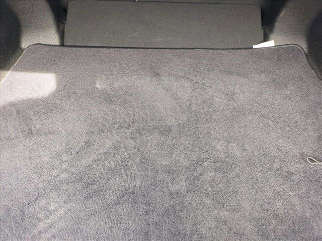 Used 2021 Toyota Camry LE image 6