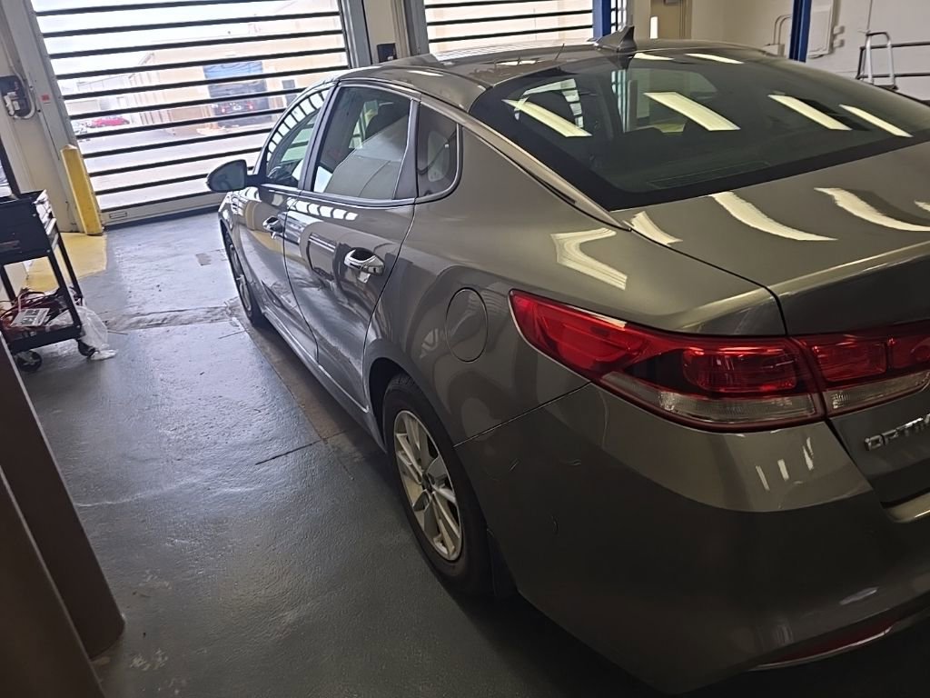 Used 2018 Kia Optima LX w/ Convenience Package image 7