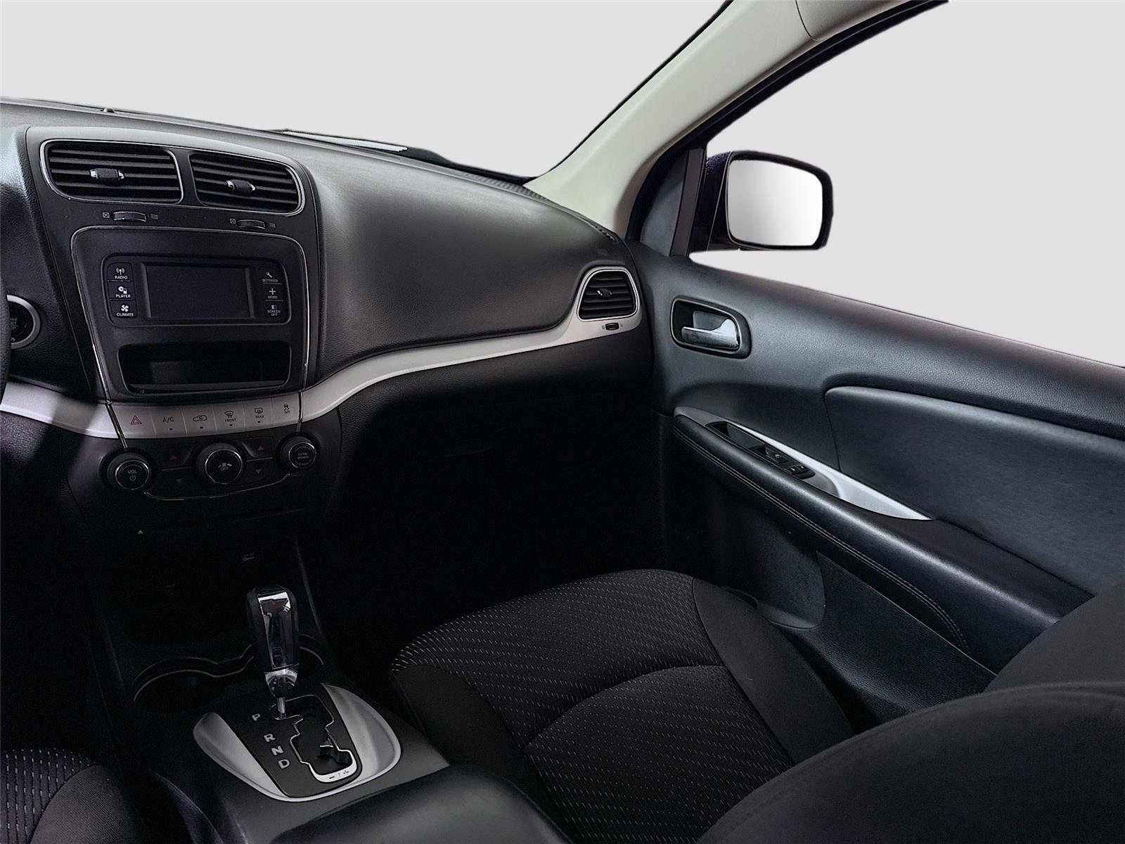 Used 2018 Dodge Journey SE w/ Blacktop Package FWD image 12