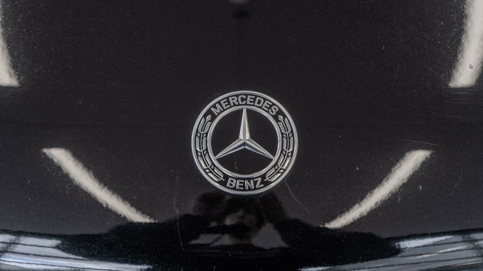Used 2023 Mercedes-Benz GLS 580 4MATIC image 5