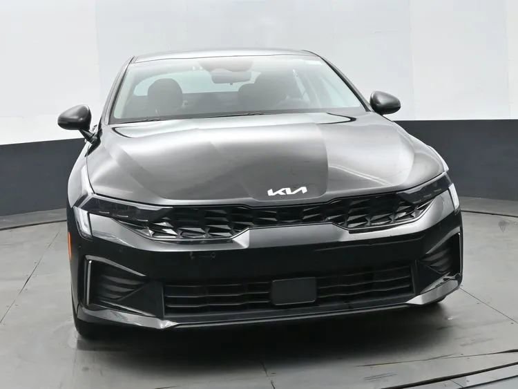 Used 2025 Kia K5 LXS image 3