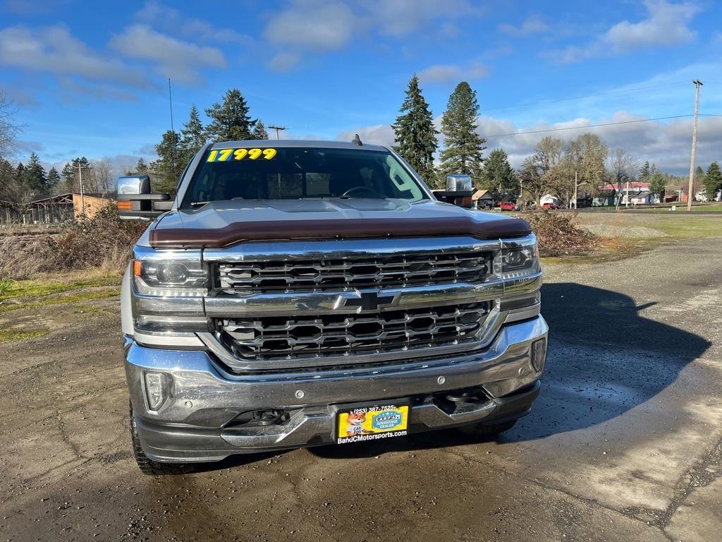 Used 2016 Chevrolet Silverado 1500 LTZ w/ LTZ Plus Package image 3