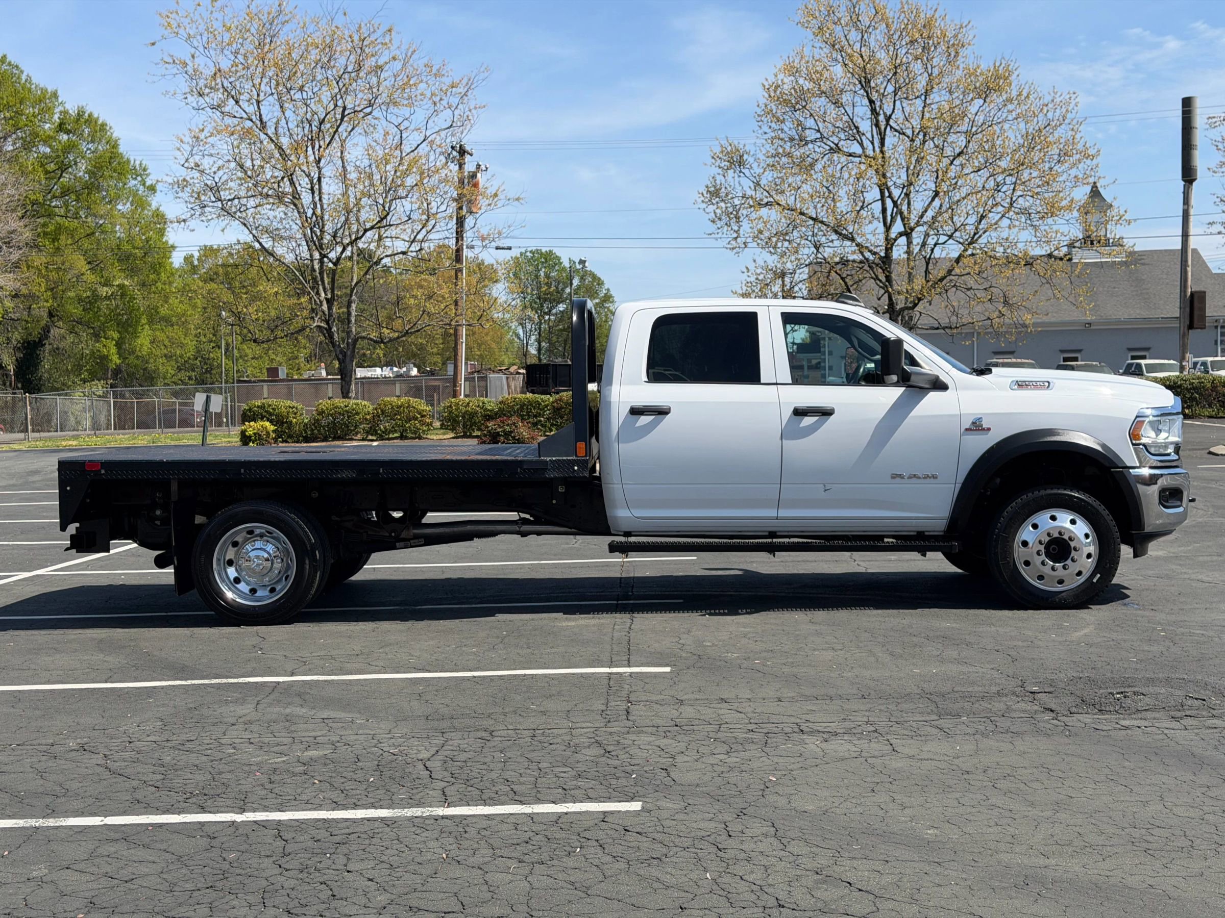 Used 2021 RAM 5500 Tradesman w/ Chrome Appearance Group image 5
