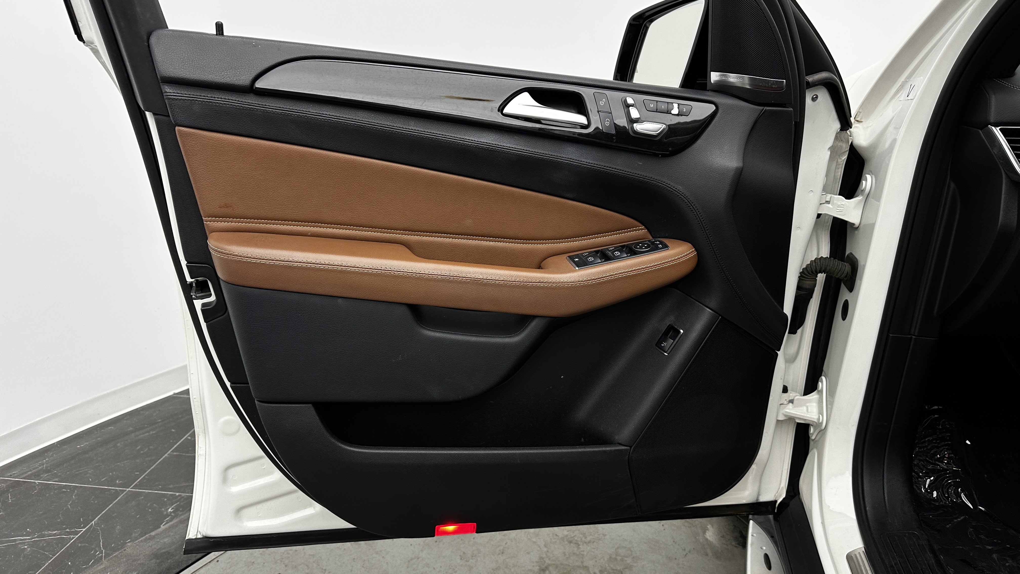 Used 2017 Mercedes-Benz GLE 43 AMG 4MATIC image 13